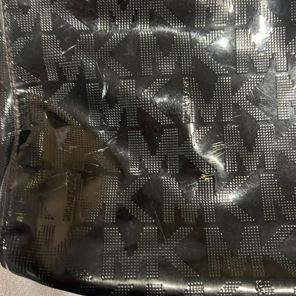 Michael Kors, black pocketbook beige straps - Picture 5 of 7